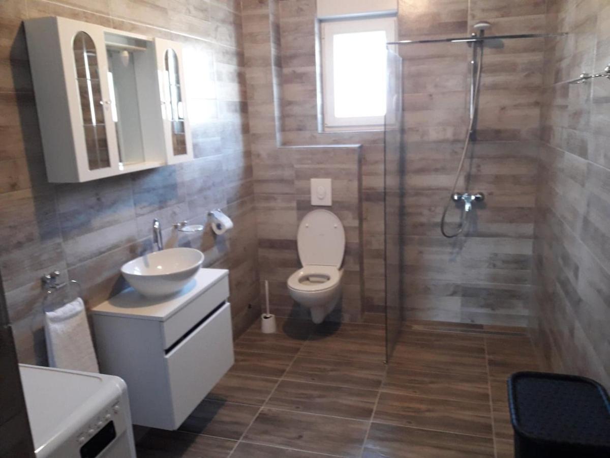 Apartman Sandra Vodice Exterior photo