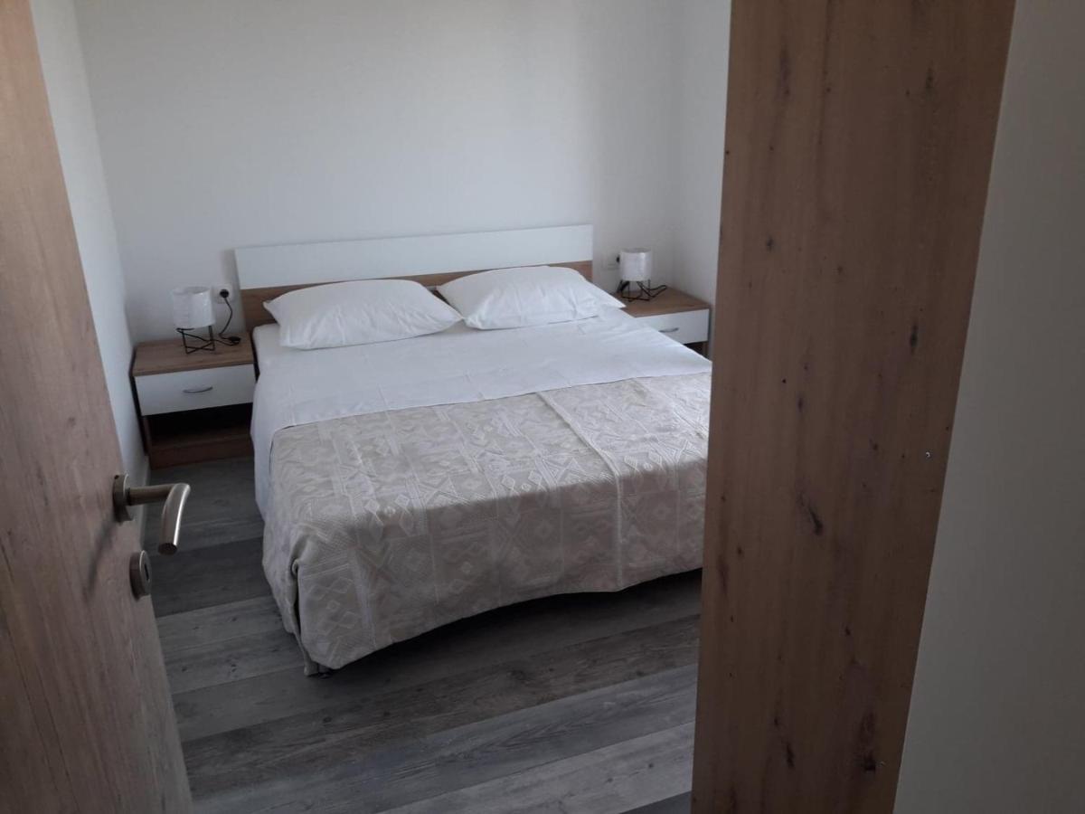 Apartman Sandra Vodice Exterior photo